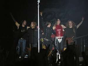 After Forever celebra 25 años de Decipher en Argentina